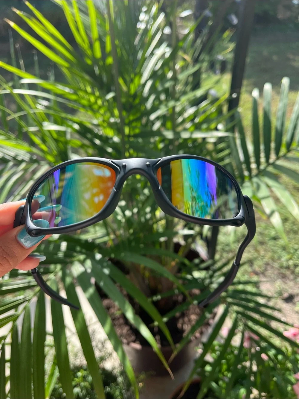 UV 400 Mirrored Sport Sunglasses - Black Frame, Rainbow Lenses Gafas